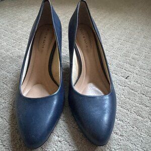 Kelly & Katie Women's Navy and Blue Footwear